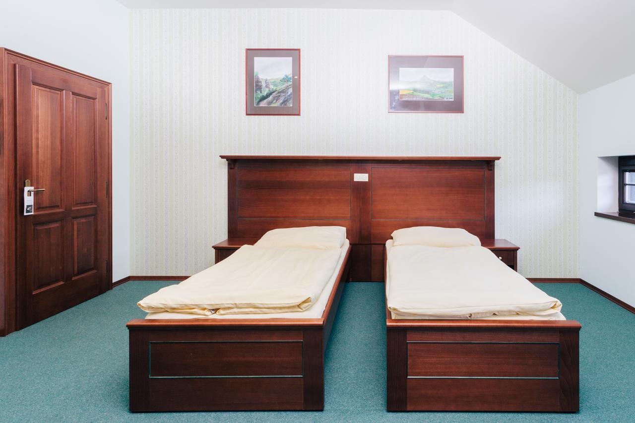 Resort Malevil Jablonné v Podještědí Extérieur photo