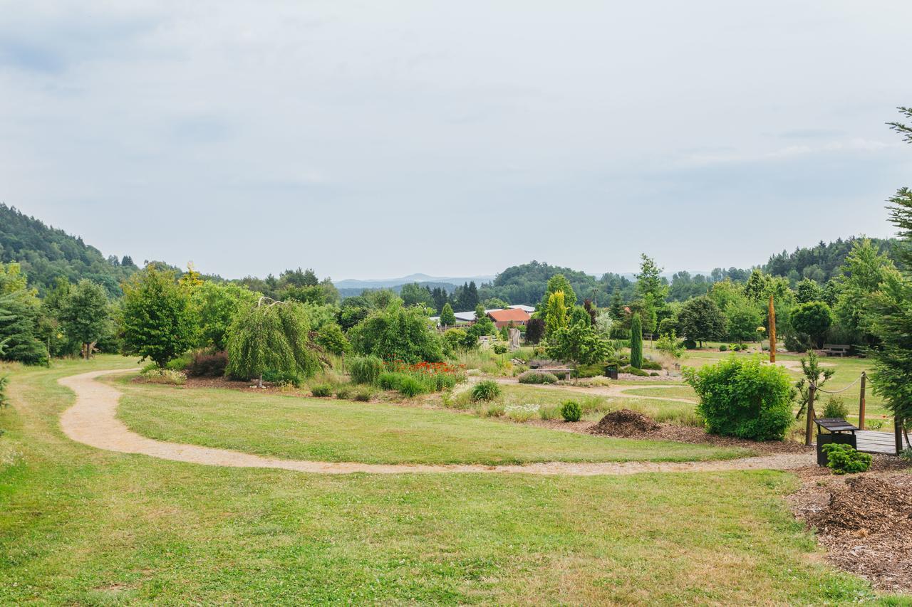 Resort Malevil Jablonné v Podještědí Extérieur photo
