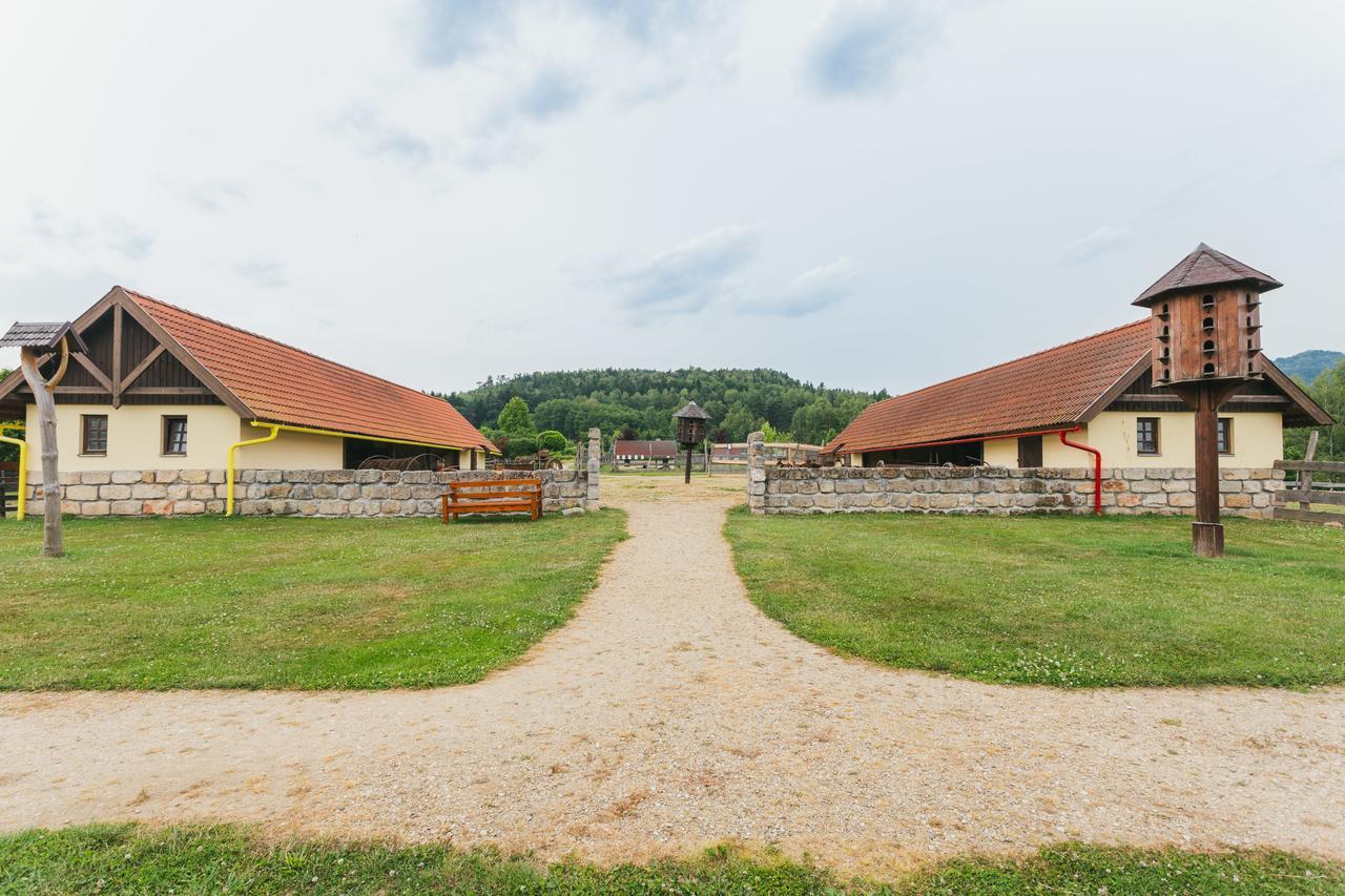 Resort Malevil Jablonné v Podještědí Extérieur photo